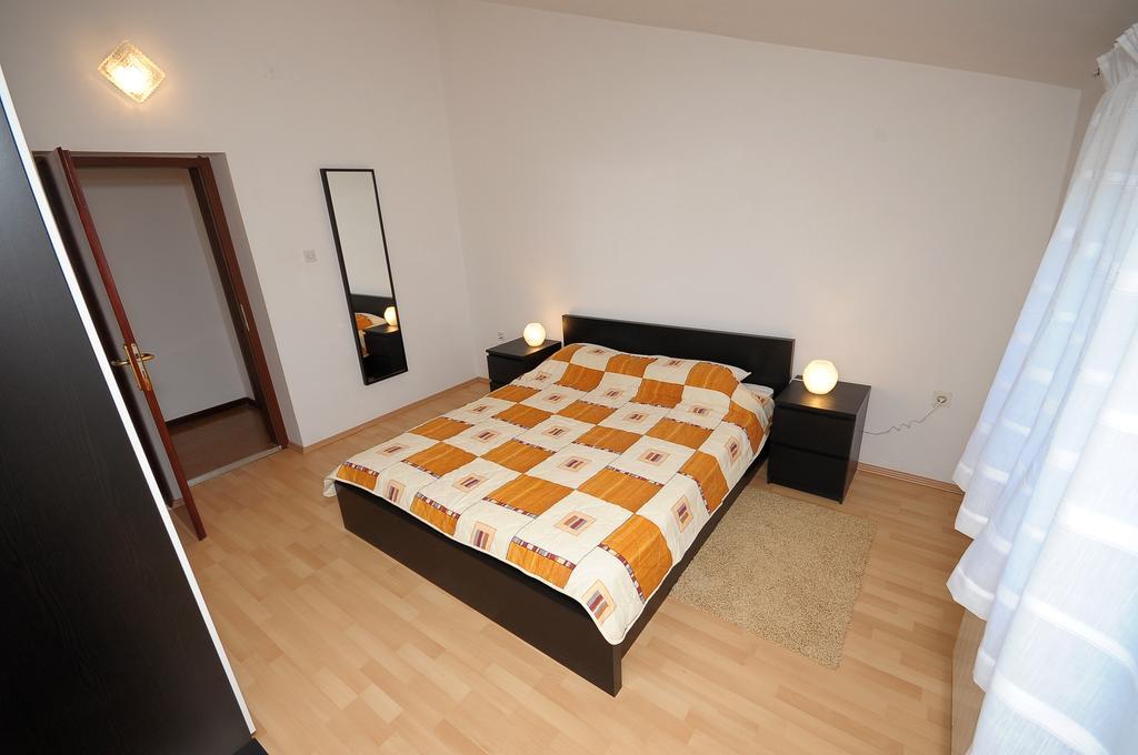 Apartament Vv Pula Habitación foto