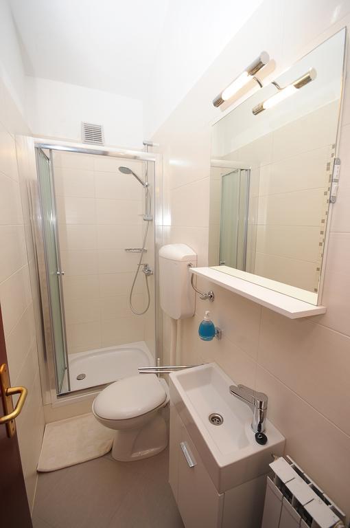 Apartament Vv Pula Habitación foto